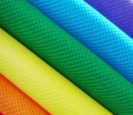 Non-woven fabric, its advantages and disadvantages